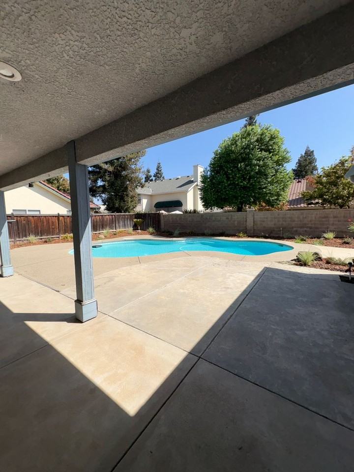 3227 Jasmine Ave - Photo 3 of 42