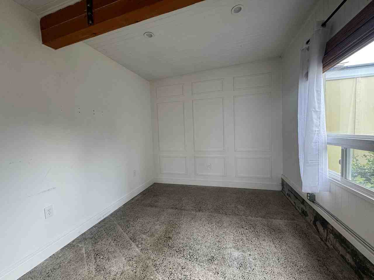 3207 N 26th St - Photo 5 of 18