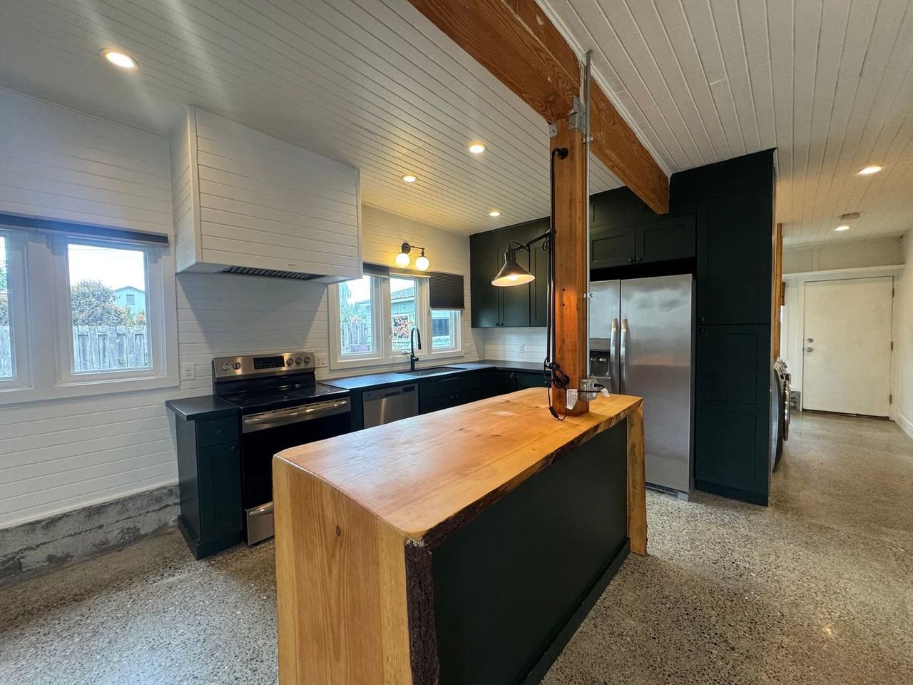 3207 N 26th St - Photo 7 of 18