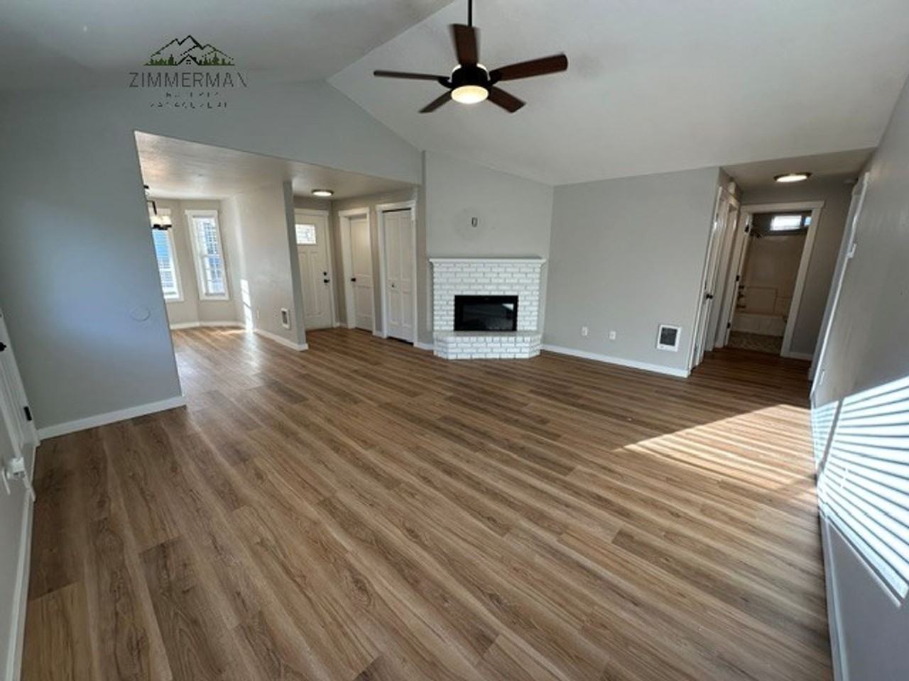 7016 Camellia St - Photo 6 of 15