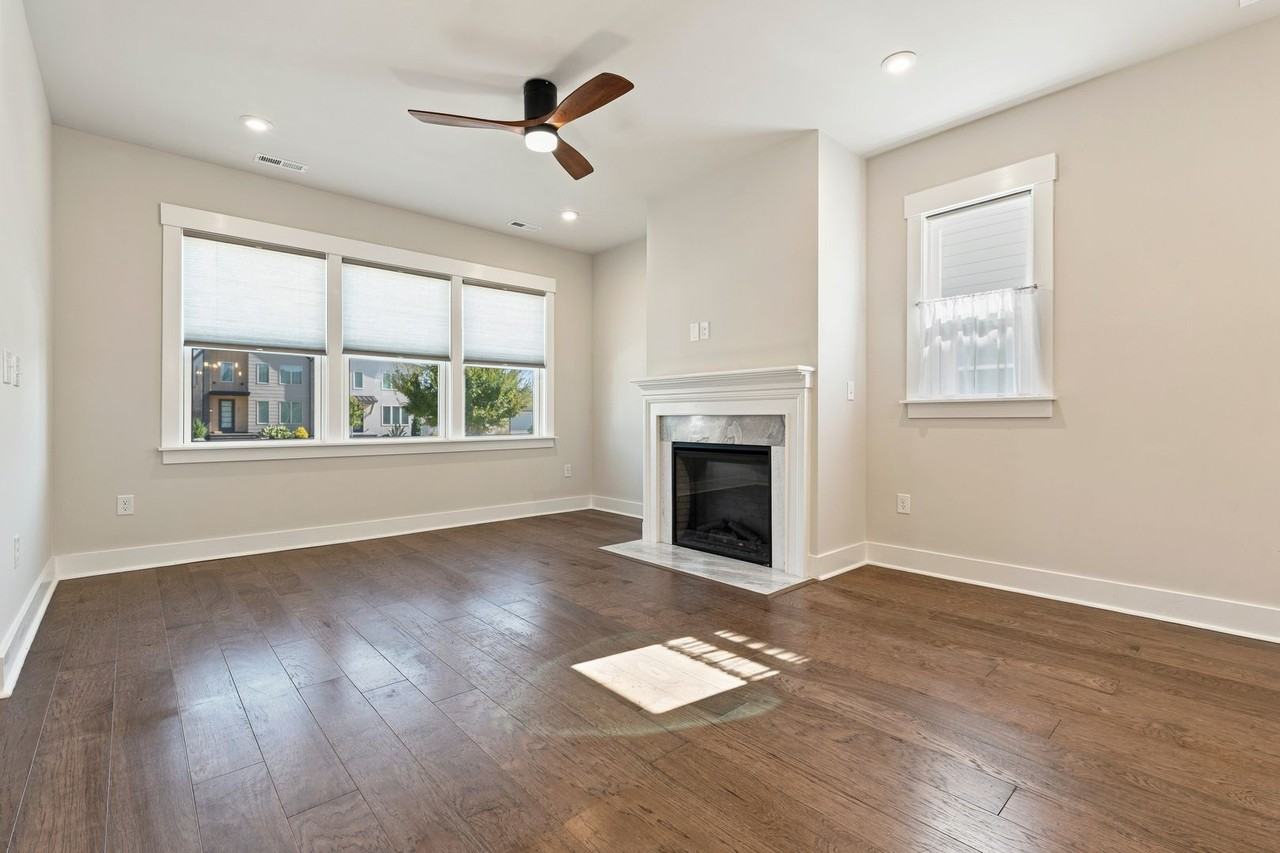 277 Wendover Pkwy - Photo 5 of 22