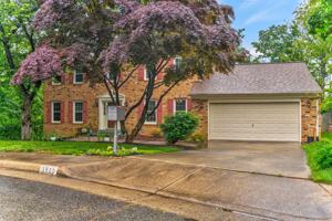featured image of 4600 Deming Ave