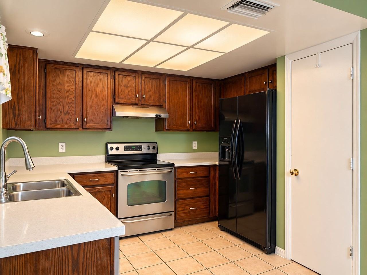 241 Mantis Loop - Photo 4 of 18