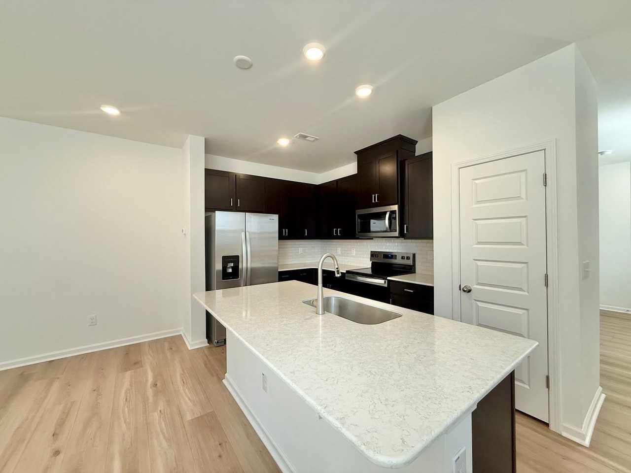 10544 10544 Brookside Reserve Road - Photo 6 of 23