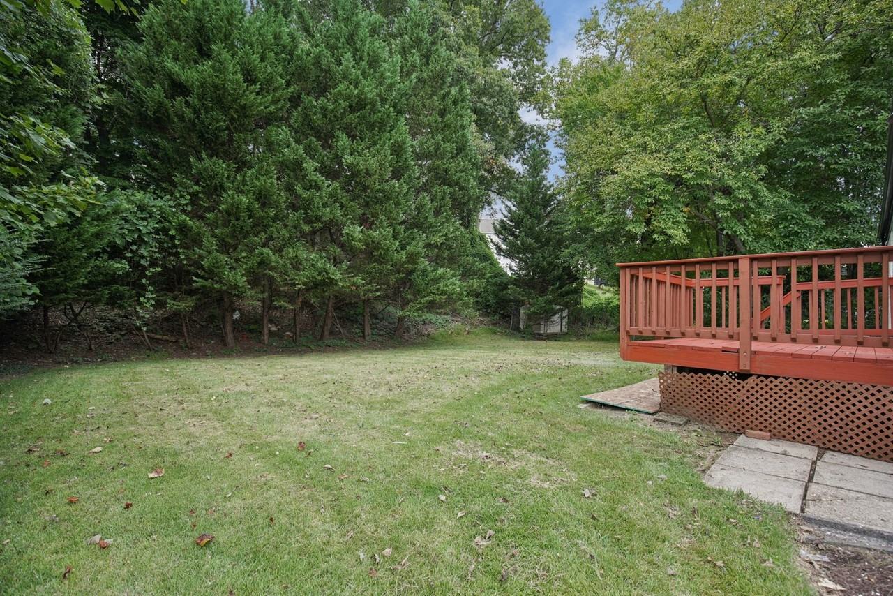 6720 Briarcliff Dr - Photo 4 of 30