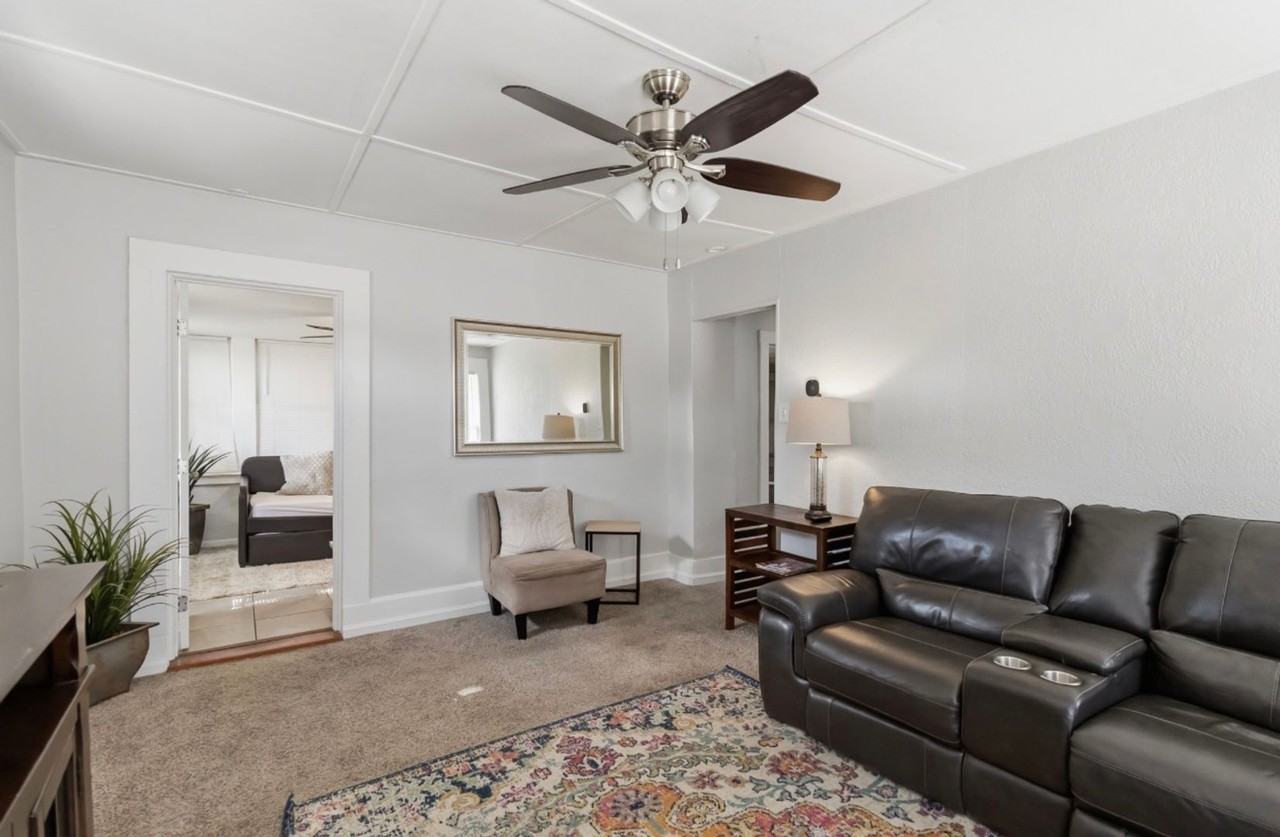 1102 Florida Ave - Photo 6 of 16