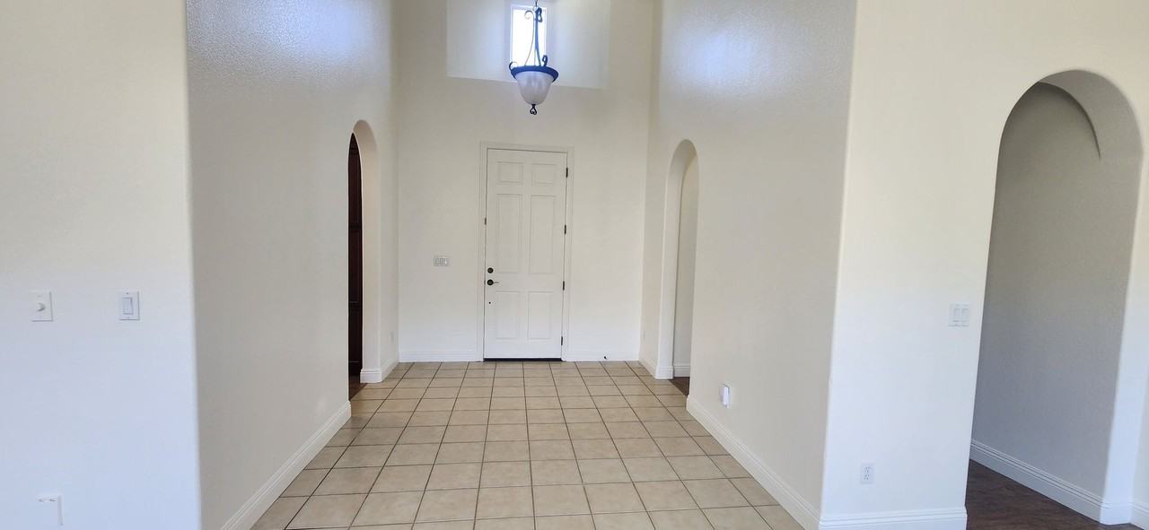 6916 Boa Nova Dr - Photo 4 of 29