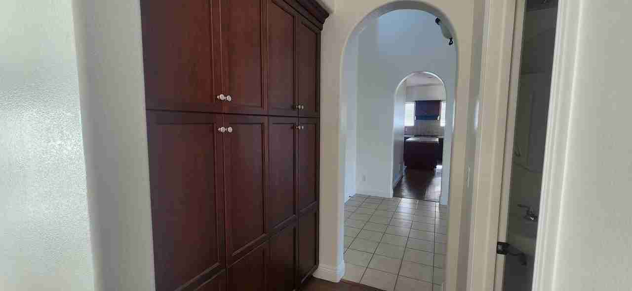 6916 Boa Nova Dr - Photo 6 of 29