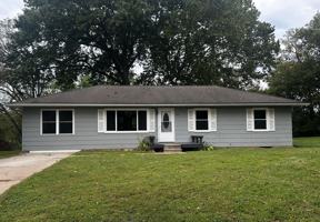 featured image of 104 Leonard Ave