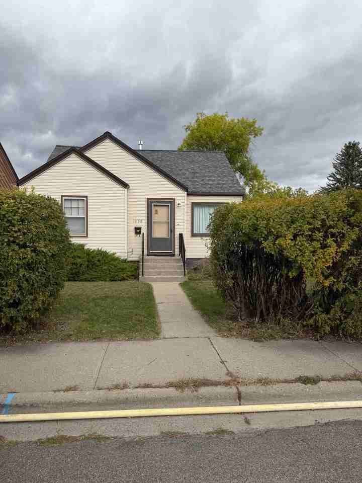 1038 1/2 Missoula Ave - Photo 2 of 2