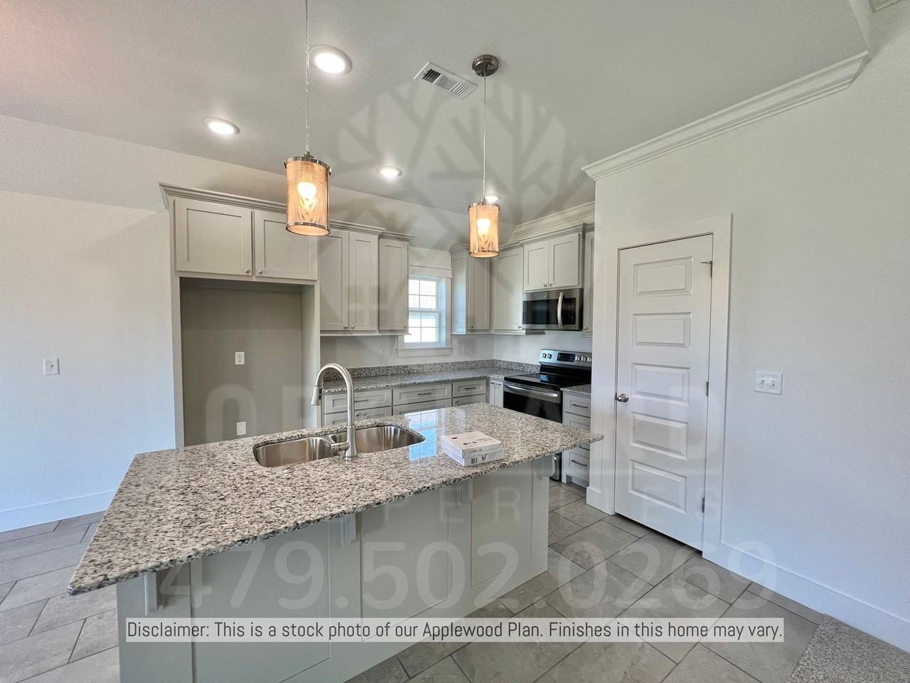 3105 N Arden Way - Photo 4 of 15