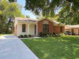 featured image of 3445 Birdsong Ferry Rd