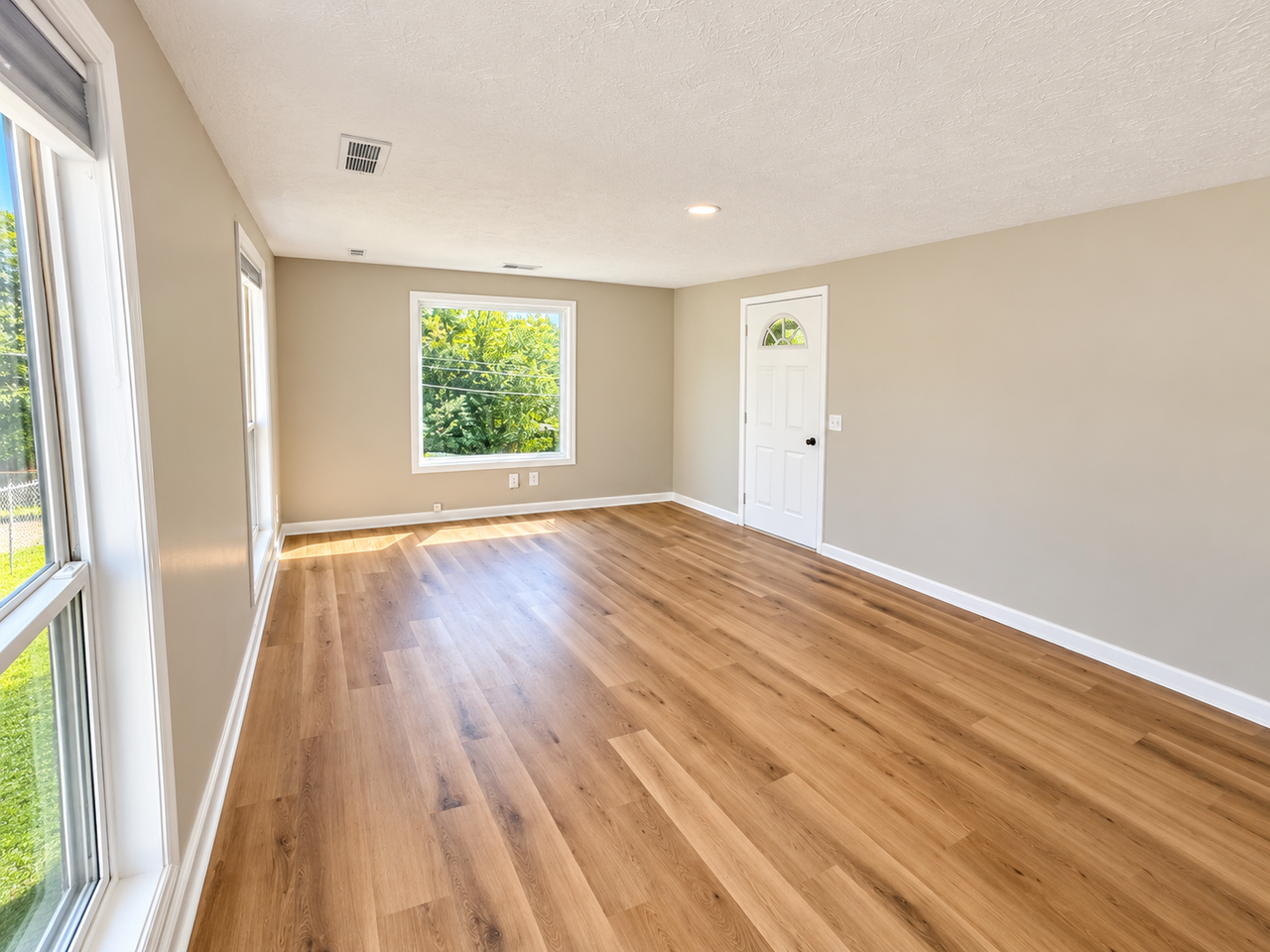 309 Watterson St #1 - Photo 5 of 16