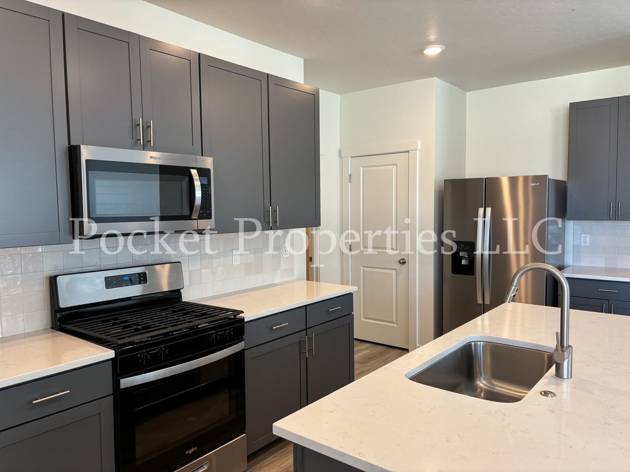 4384 S Redwater Ave #1 - Photo 2 of 32