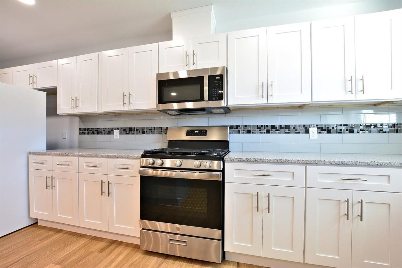 1209 N Essex Ave #1 - Photo 7 of 19
