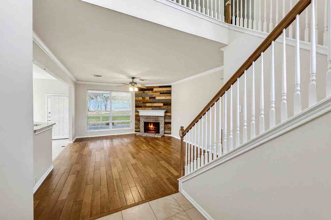 2911 Sable Xing #1 - Photo 5 of 37