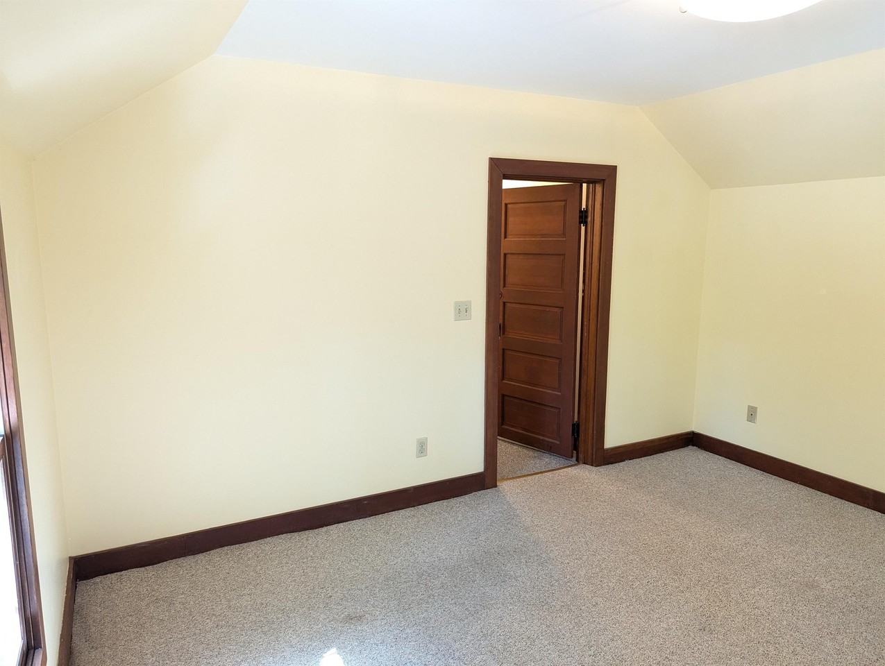 1308 Nw 20th Ave #1308SUITE8 - Photo 3 of 17