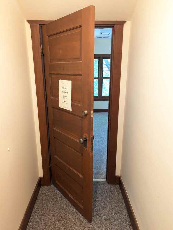 1308 Nw 20th Ave #1308SUITE8 - Photo 4 of 17