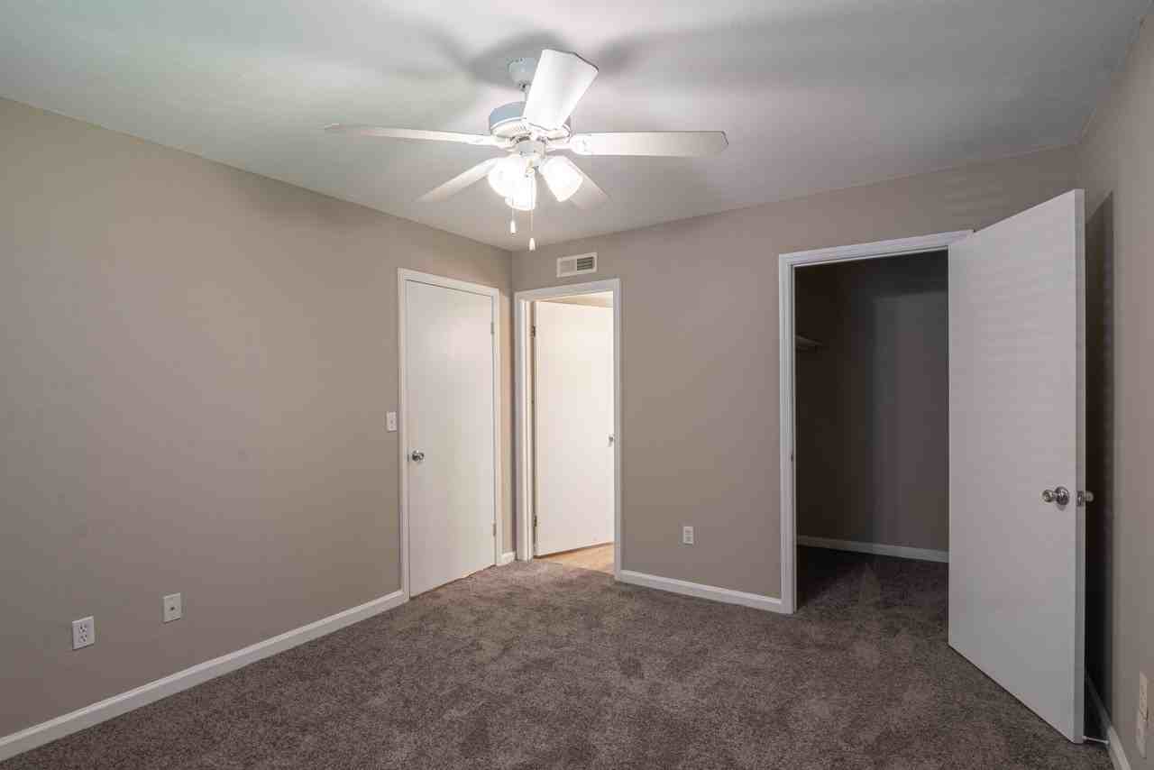 3202 Tanager CourtUnit B #3202B - Photo 6 of 17