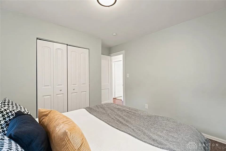 1329 Shaftesbury Rd #1 - Photo 4 of 8