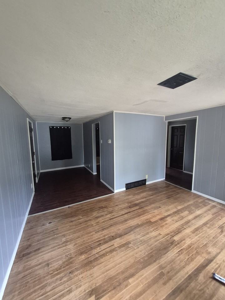 404 Jean Ave #1 - Photo 3 of 50
