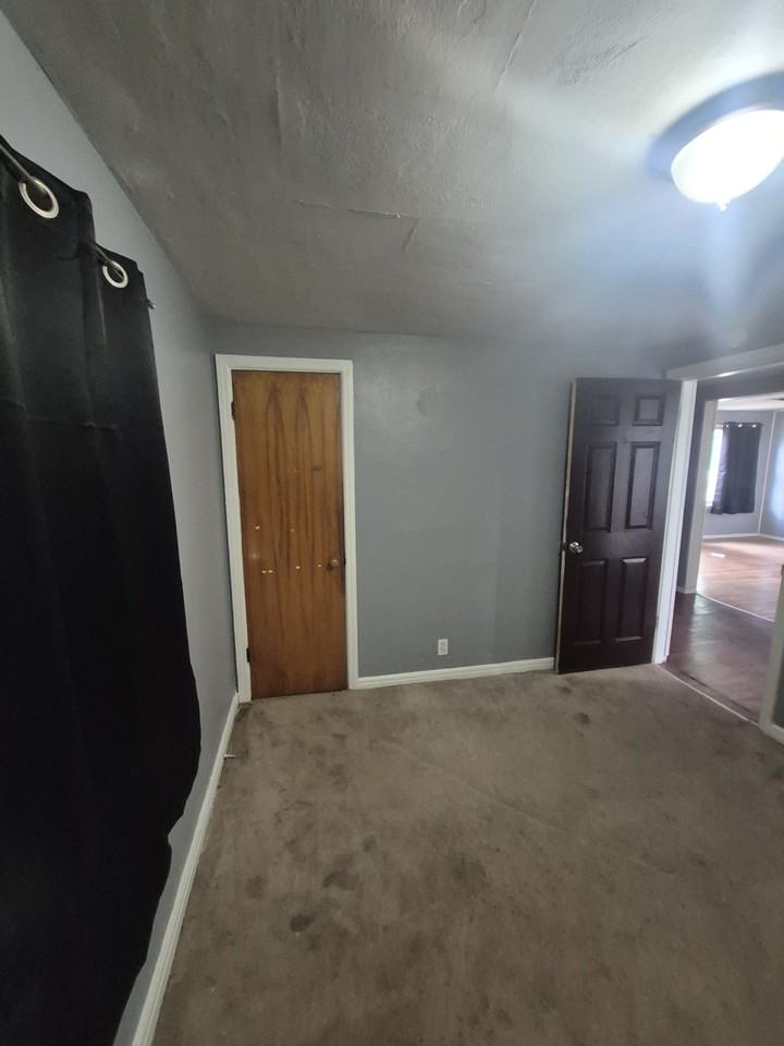 404 Jean Ave #1 - Photo 5 of 50