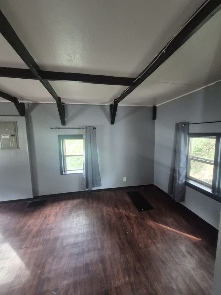 9941 Valley Dr #1 - Photo 2 of 29