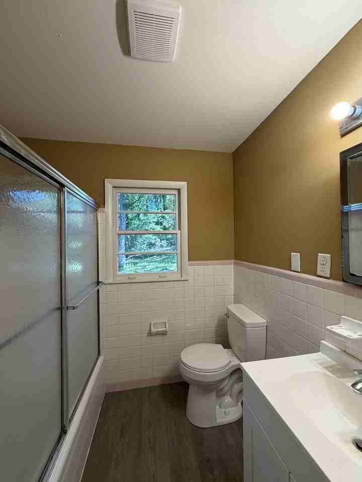 1617 2nd St Ne #1 - Photo 6 of 9