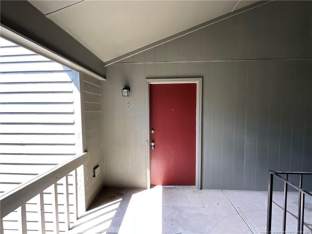 1870- 5 Tryon Drive #SJ - Photo 3 of 24