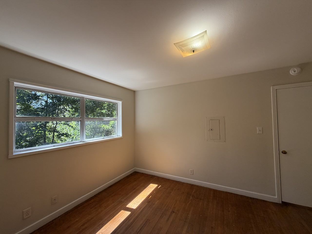 505 Ferndale Rd #1 - Photo 5 of 8