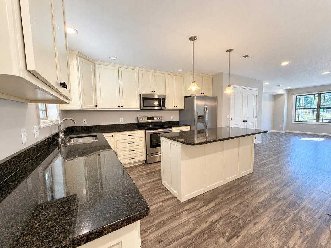 829 Riverview Ln #1 - Photo 5 of 10