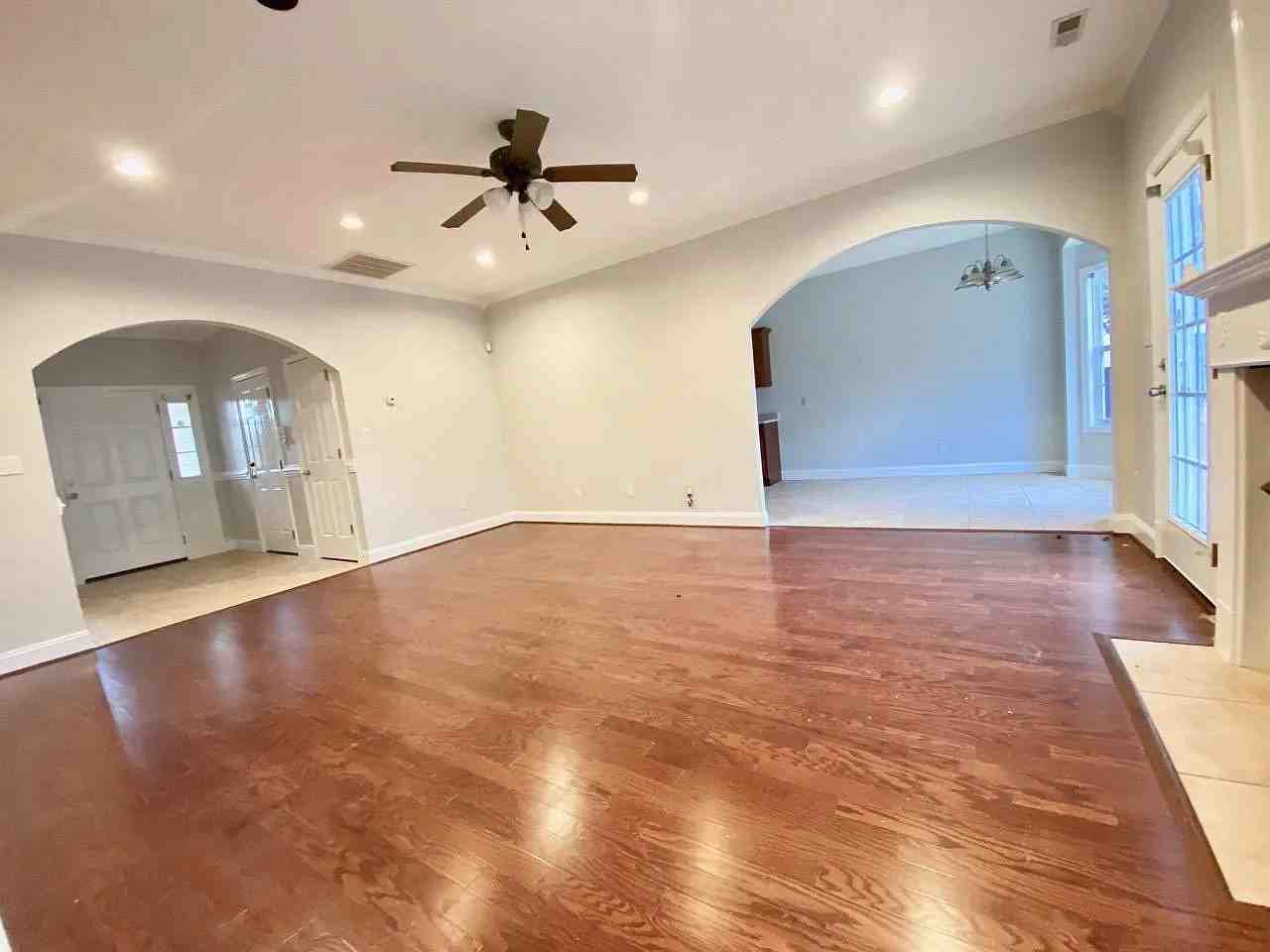 414 Raynor Dr #1 - Photo 7 of 29