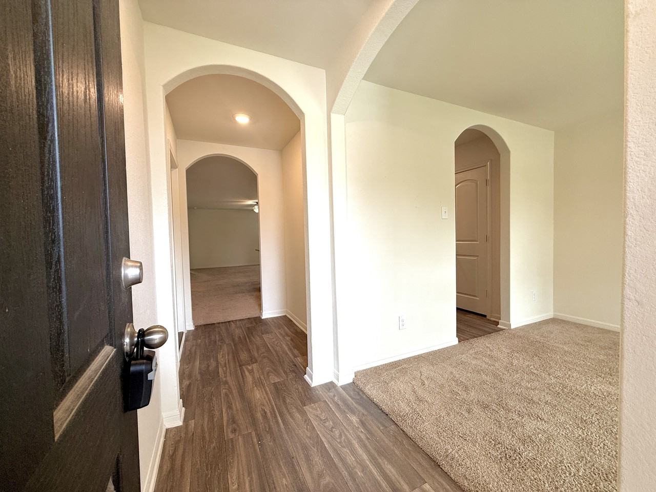 513 Locksley Cv #1 - Photo 3 of 22