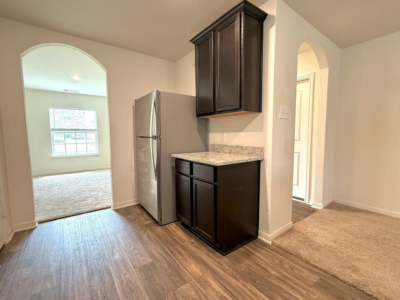 513 Locksley Cv #1 - Photo 5 of 22