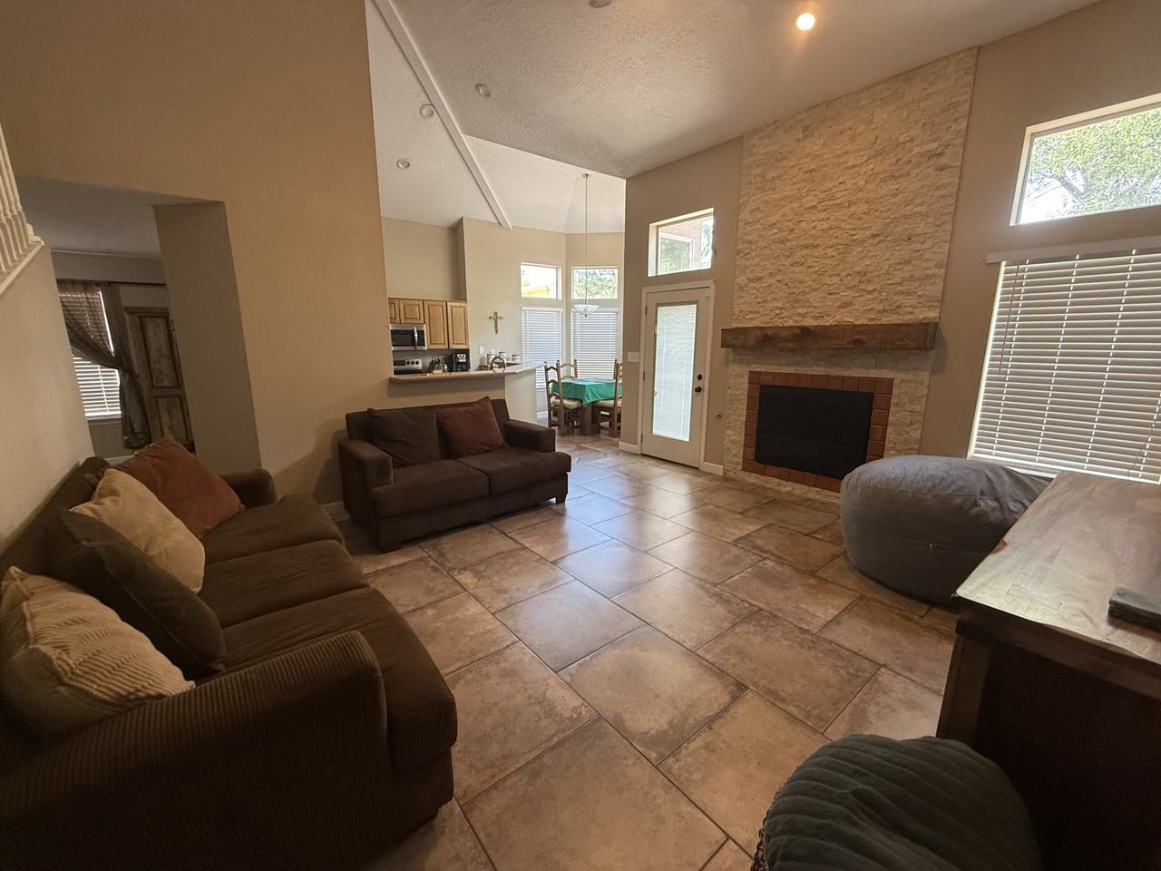 6608 Mesa Solana Pl Nw #ABQ - Photo 3 of 12