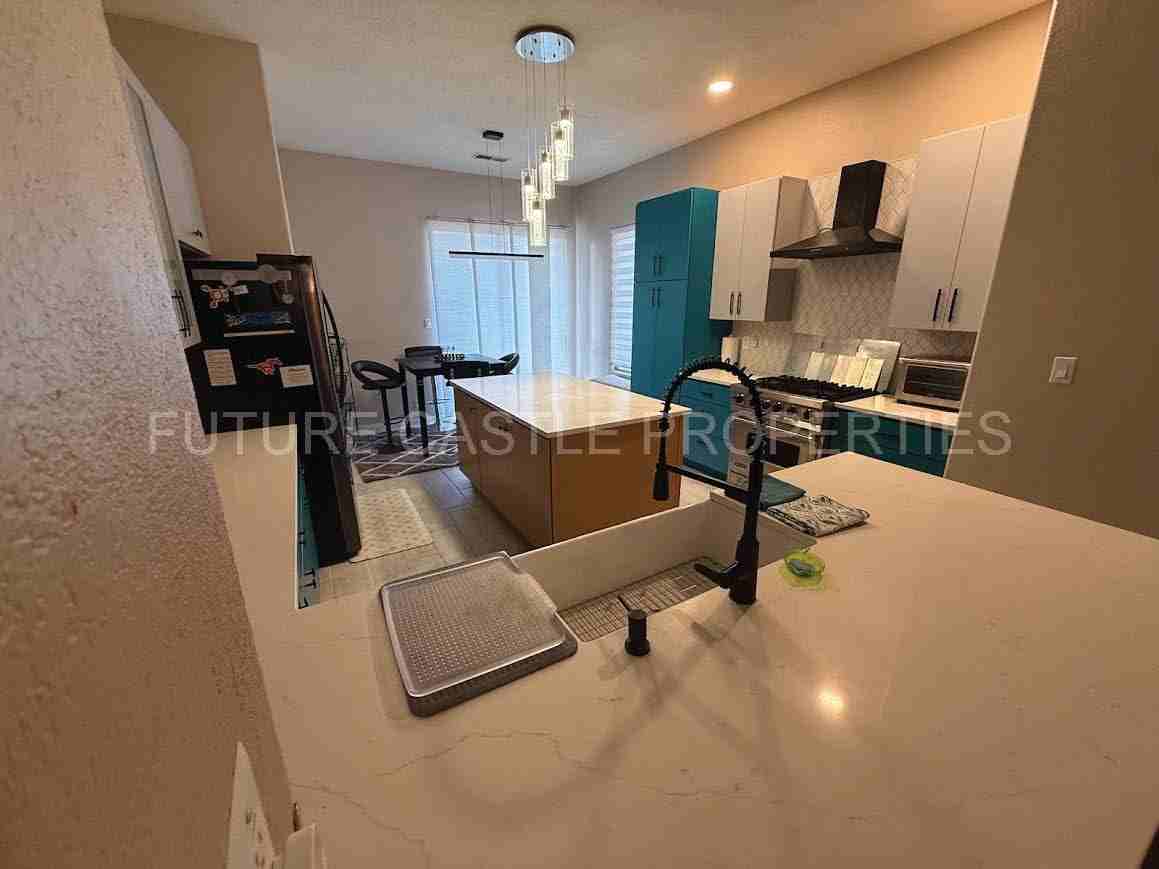 8019 Basalt Ave Nw #1 - Photo 5 of 13