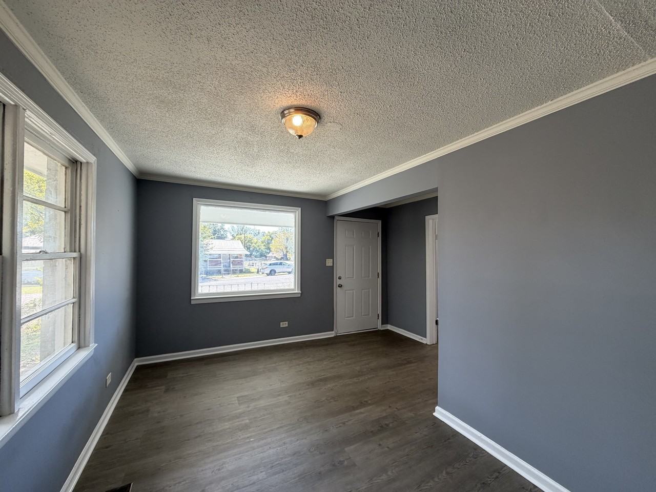 348 3rd St #1 - Photo 2 of 10