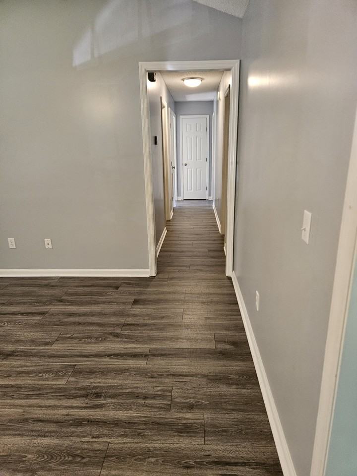 177 S Jefferson St - Photo 6 of 8