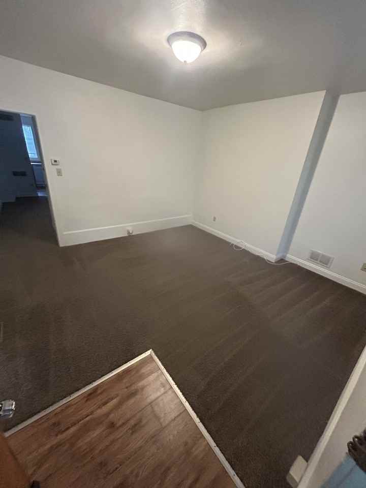 230 Jasper St #1 - Photo 5 of 19