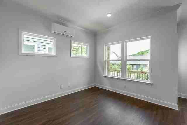 5562 Stream Ln #1 - Photo 6 of 34