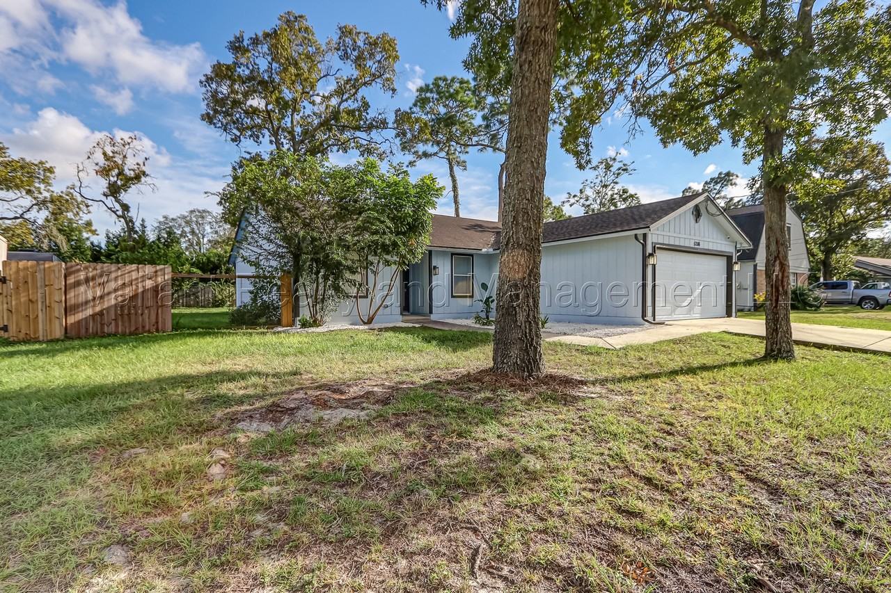 5286 Julington Creek Rd #1 - Photo 3 of 26