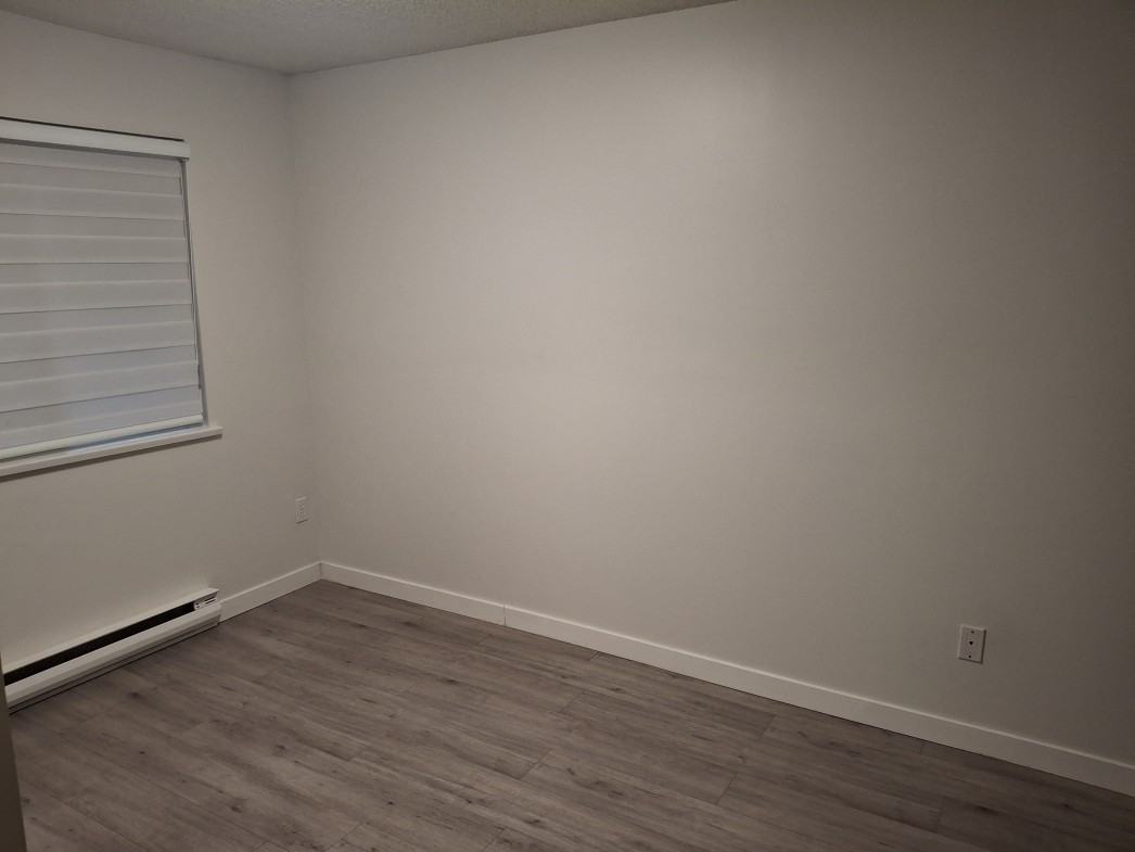 301 Highland Way #1 - Photo 7 of 11