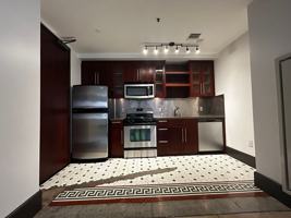 featured image of 756 S Broadway