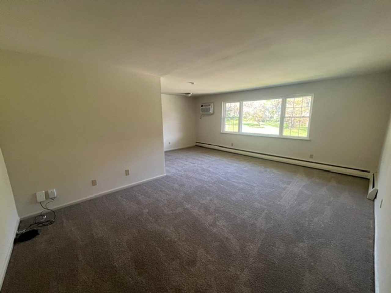 Oxhaven Apartments - Photo 3 of 17