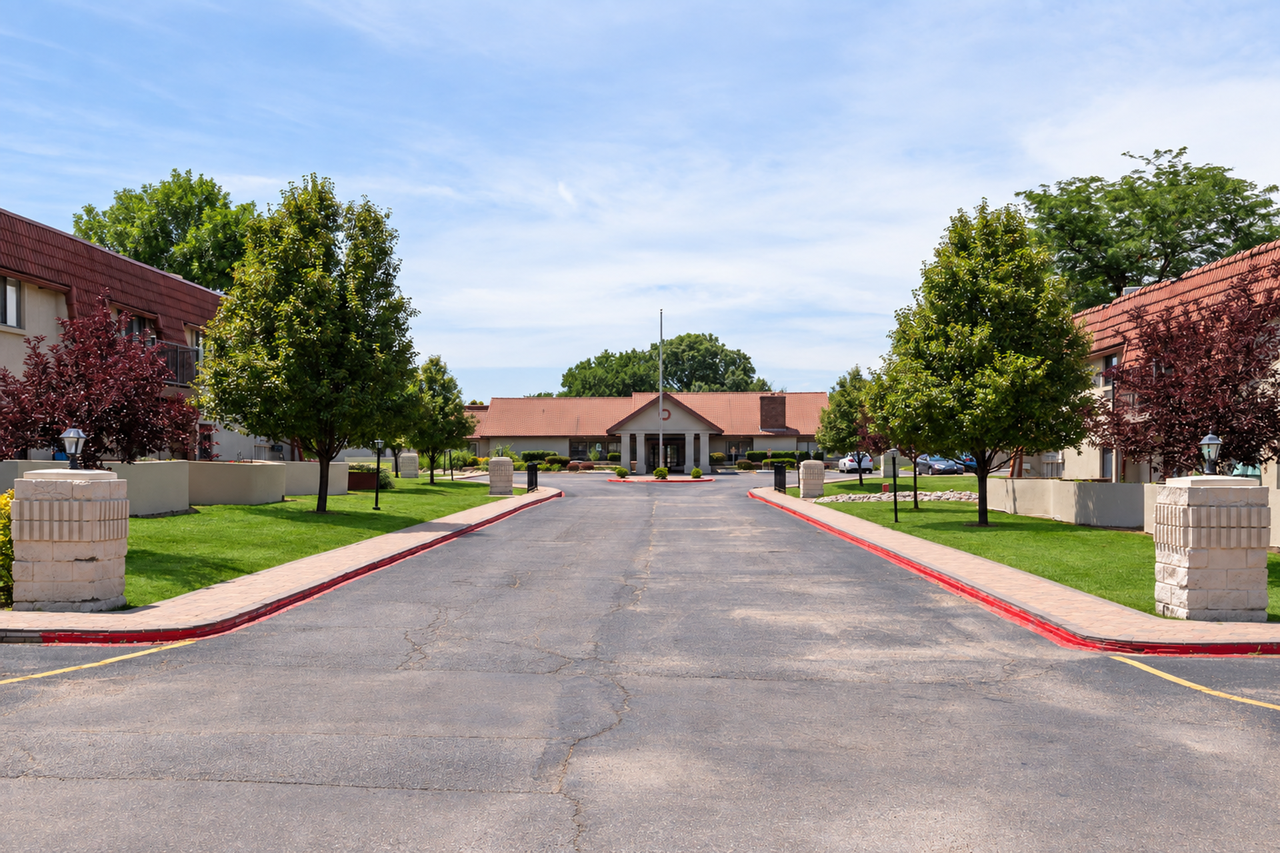 Aragon Apartments - Photo 2 of 50