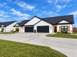 featured image of 2909 S Market St