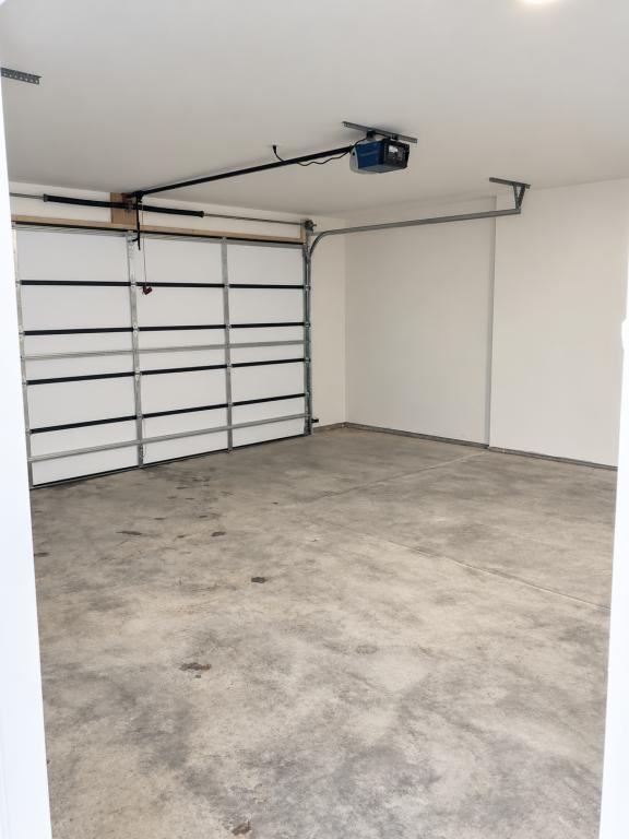 2909 S Market St - Photo 5 of 16