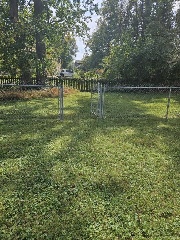 3938 Carver St - Photo 5 of 20