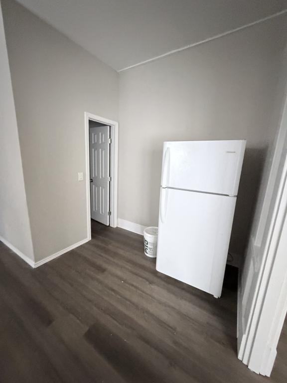 1313 Burnett St - Photo 4 of 10