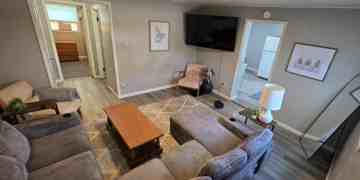 featured image of 735 8th F